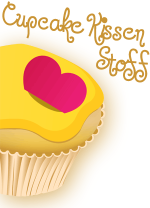 Cupcake Kissen mit Namen bedrucken lassen und selber nähen.